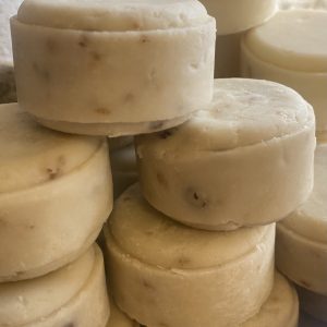 Golden glow-zachte shampoobar met calendula & kokos